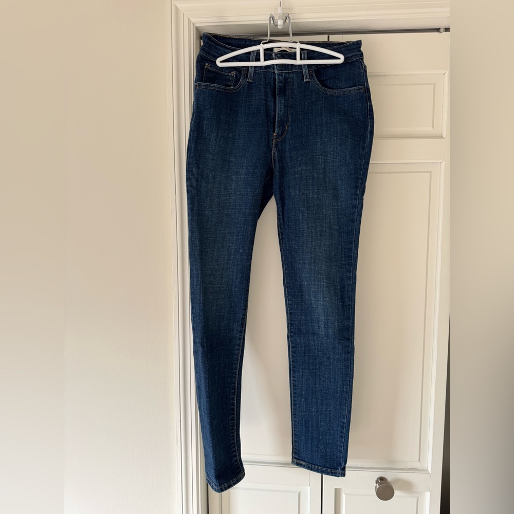 Levi’s 721 High Rise Skinny Jeans